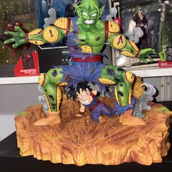 12 inch DBZ ‘Piccolo Saves Gohan’ statue