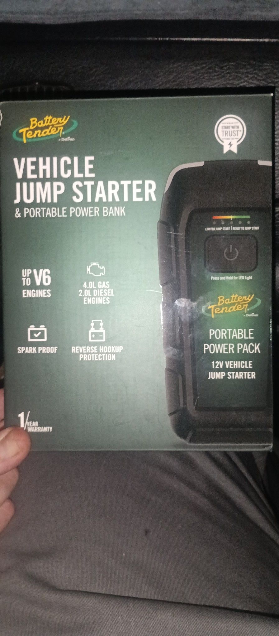 Battery Tender®
600AMP Jump Starter - 6400mAh Power Bank