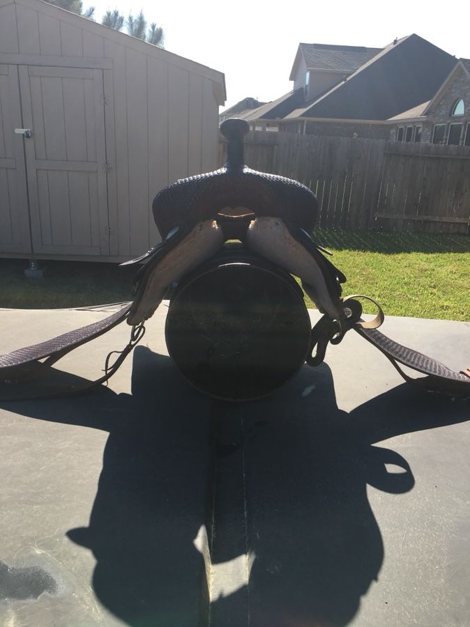 Sasser Barrel Saddle