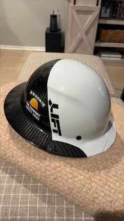 Lift carbon fiber hard hat