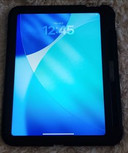 iPad 10th Gen Wi-Fi CELLULAR 5G $250  Read Description