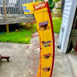 M&M/Skittles Display Rack
