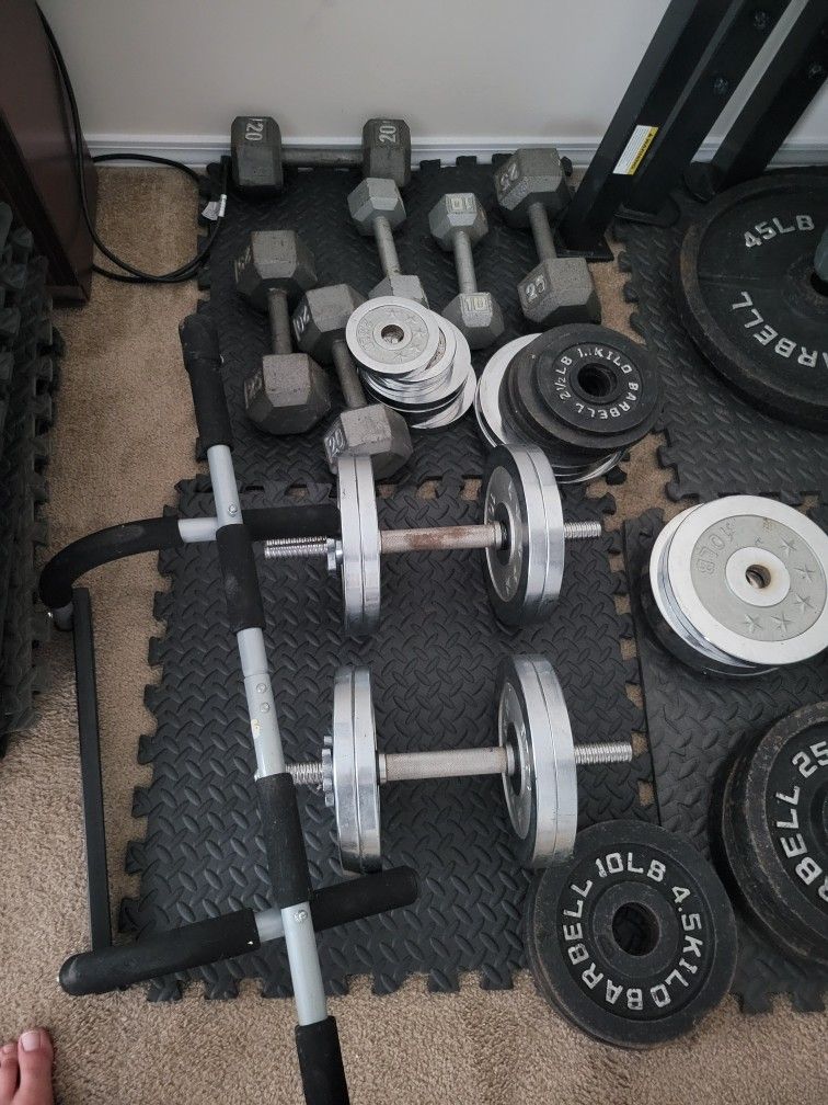 Weights, Bench And Mats