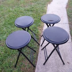 4 Metal Folding Stools