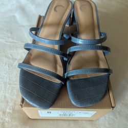 Blue Women's Heeled Sandal Size 8