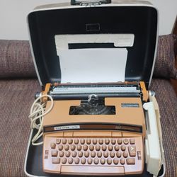 Smith Corona Super 12 Electric Typewriter 