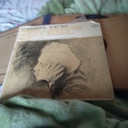 Music 🎵🎵 Records.