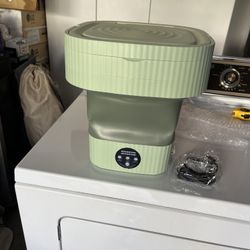 Foldable Mini Washing Machine – Brand New