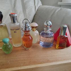 8 Item Women's Perfume Lot