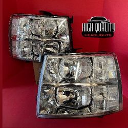 Chevy Silverado 2007. 2013 Headlight.