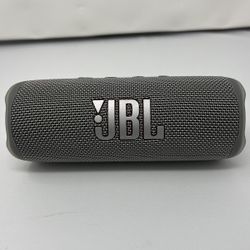 JBL Flip 6 Grey Speaker