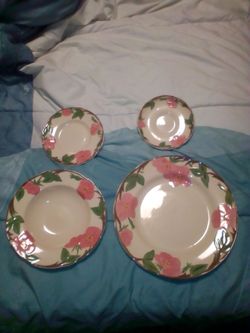 Franciscan Desert Rose pattern set
