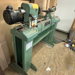 General International Wood Turning Lathe