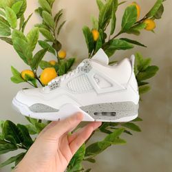 sz8.5 &11 Jordan 4 white Oreo