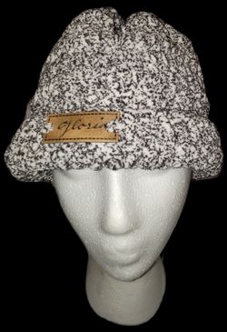 Pepper colored hat
