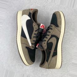 Jordan 1 Low Travis Scott Mocha 104