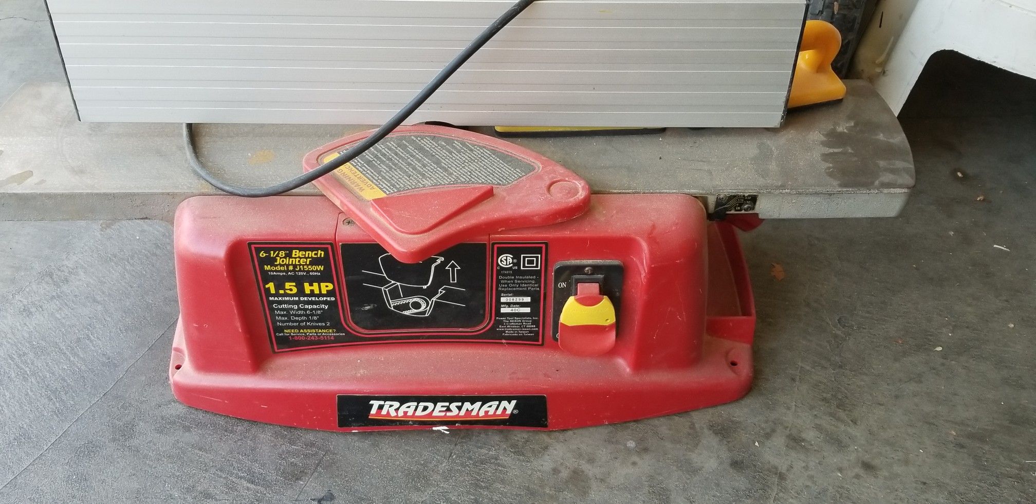 Tradesman 1.5HP Bench Jointer For Sale