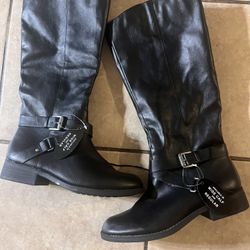Black Wide Calf Boots 