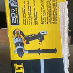 DEWALT  XR POWER DETECT 1/2-in 20-volt Max 8-Amp Variable Speed Brushless Cordless Hammer Drill