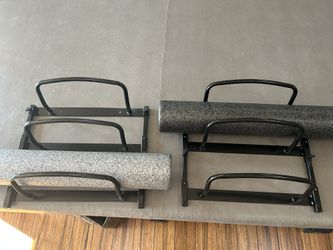 Wall mounted foam roller Organizer