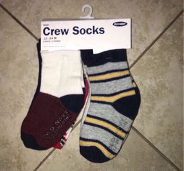 Old Navy Toddler Boy’s Crew Socks 8 Pack, Size 12-24 Months