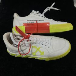 Virgil A log Milan Italy - Off-White Womens Low Vulcanized Yellow Flow Sneaker