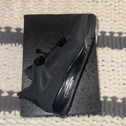 Air Jordan 4 Black Cat (2025) - Size 13 - Brand New