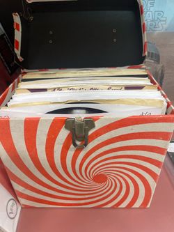 45 rpm record-vinyl singles + Albums