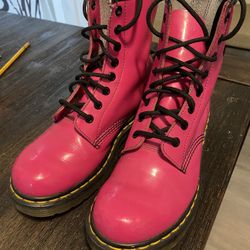 Doc Martens 1460 Pink Patent Leather Boots - Ladies Size 7