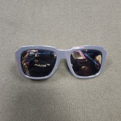 Burberry SUNGLASSES 