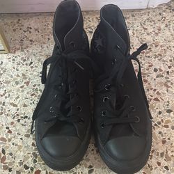Black All Star Converse Size 5