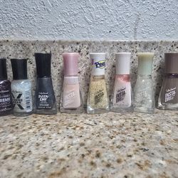 Random Sally Hansen's Insta Dri Polish