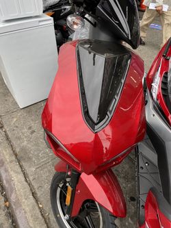 150CC Rocket Gas Scooter 