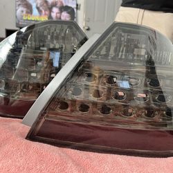 only for 2006 Honda Accord hybrid tail lights 