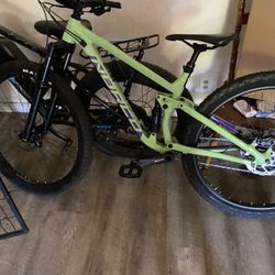 Norco Full Suspension Moutain Bike 