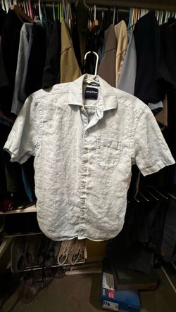 Tommy Bahama Men’s Medium Shirt - Pale Blue - 100% Linen