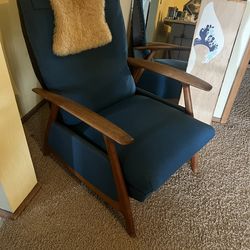 Mid century Modern Chair