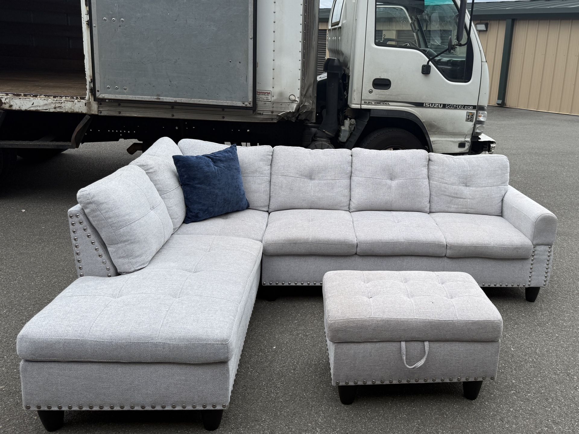 Sectional Couch 