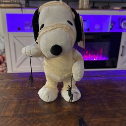 Snoopy Door Stepper