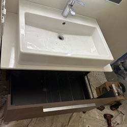 Bathroom Vanity Complete Set