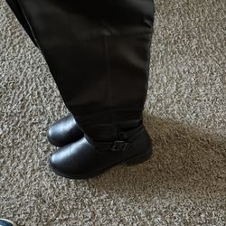 Black Winter Boots 9.5