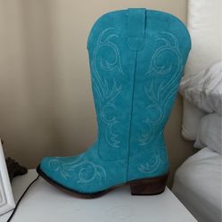 Women Boots