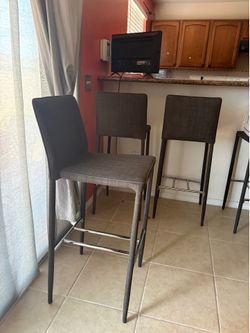 Tall bar stool chairs