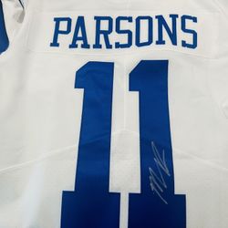 NFL  Signed  Jersey. ONLY SERIOUS BUYERS