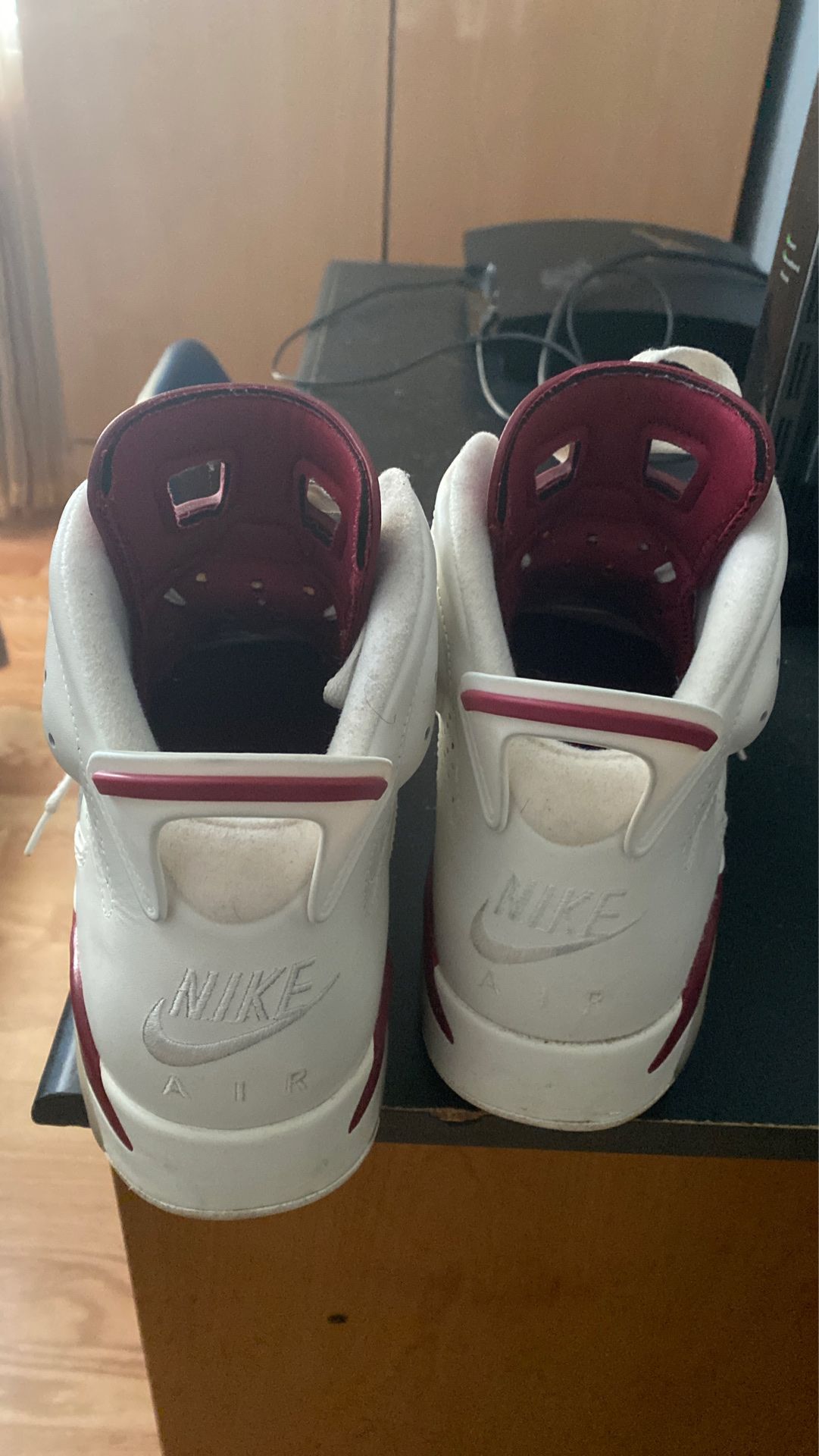 Jordan’s maroon 6