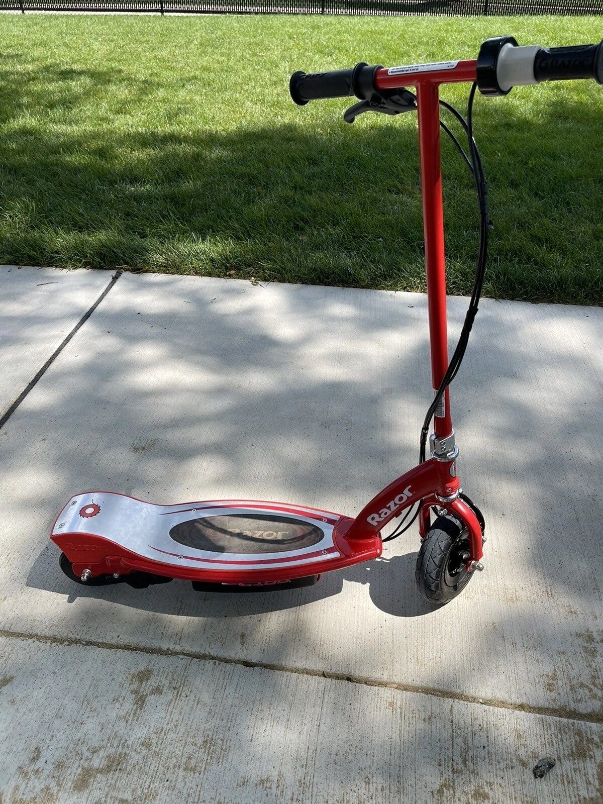Razor E100 Motorized Electric Scooter