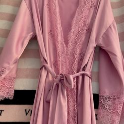 Victoria’s Secret Pink Silk Robe M/L