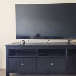 ​TV and TV Stand for Sale!
​