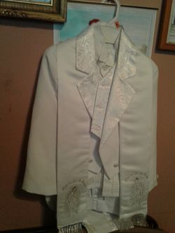 Traje para Bautizo Nuevo