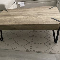 Coffee Table Excellent Condition